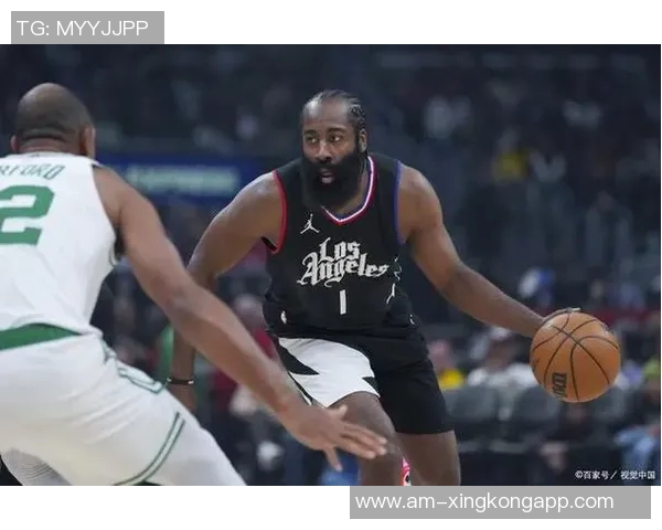 希罗表现平平15投仅中7罚球全中却正负值惨淡25球队失利成焦点